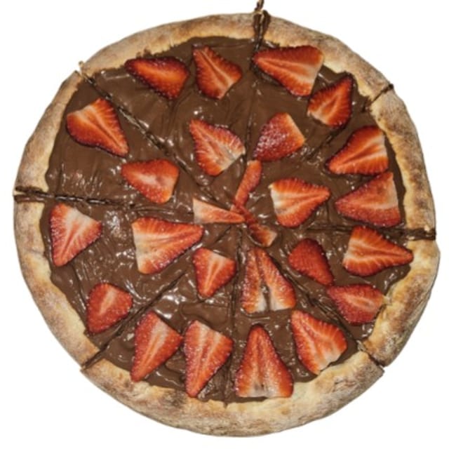 Nutella & Strawberry Delight - Dessert Pizza.